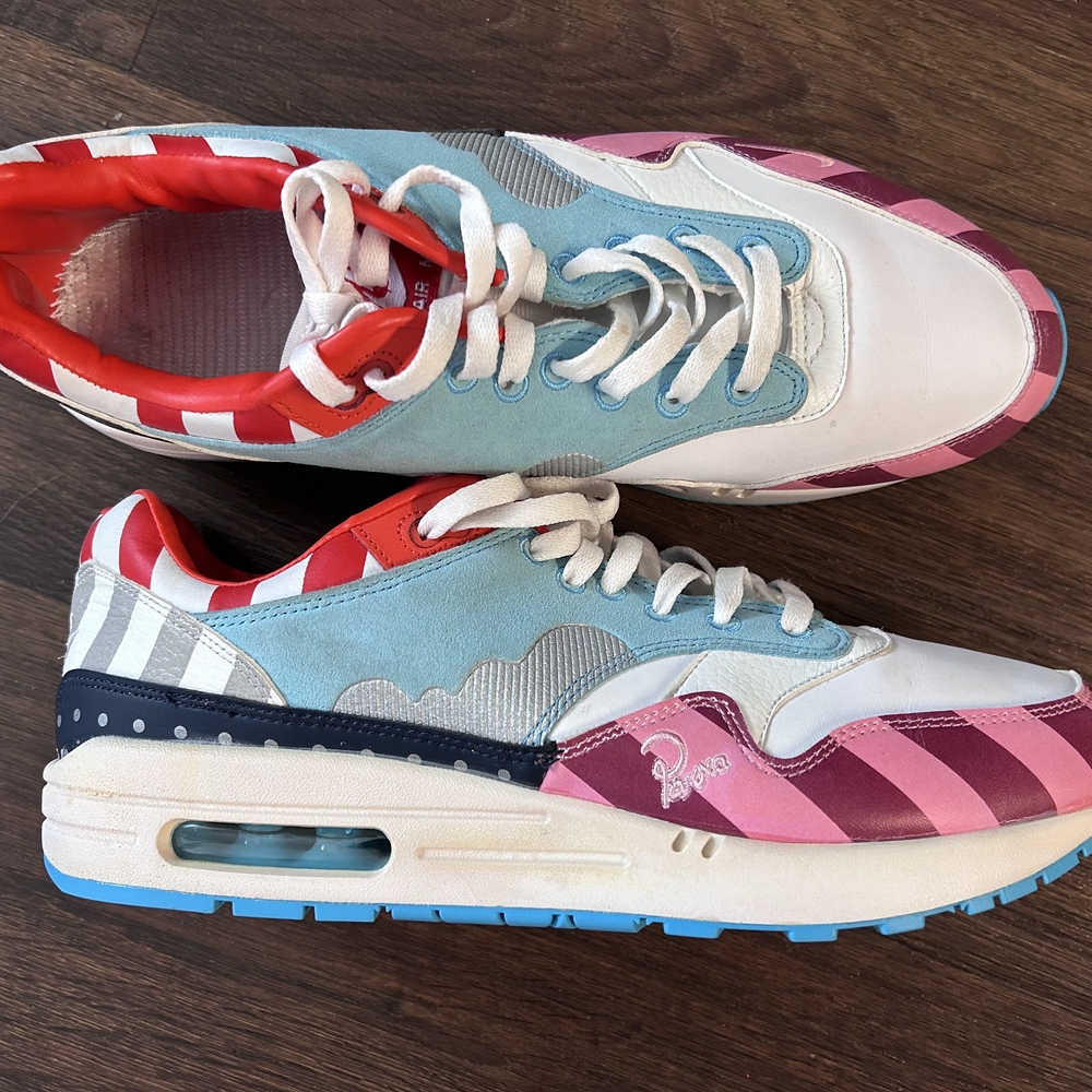 Nike Multicolor Sneakers